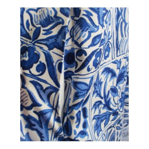 Stunning Ann Taylor Tile Tie Mock Neck Maxi Dress With pockets! 🔵⚪️ Large - Picture 6 of 9